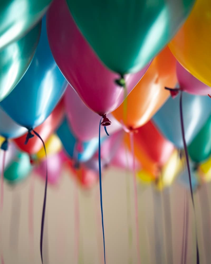 Rengârenk parti balonları